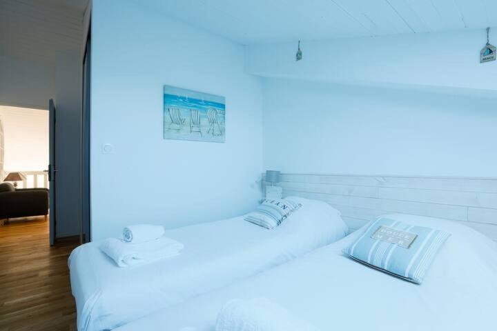 Sur L'Ilot De St Martin Au Centre Du Port Vue Exceptionnelle ! Apartment Saint-Martin-de-Ré Екстериор снимка