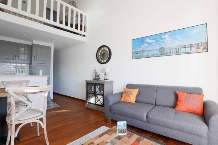 Sur L'Ilot De St Martin Au Centre Du Port Vue Exceptionnelle ! Apartment Saint-Martin-de-Ré Екстериор снимка